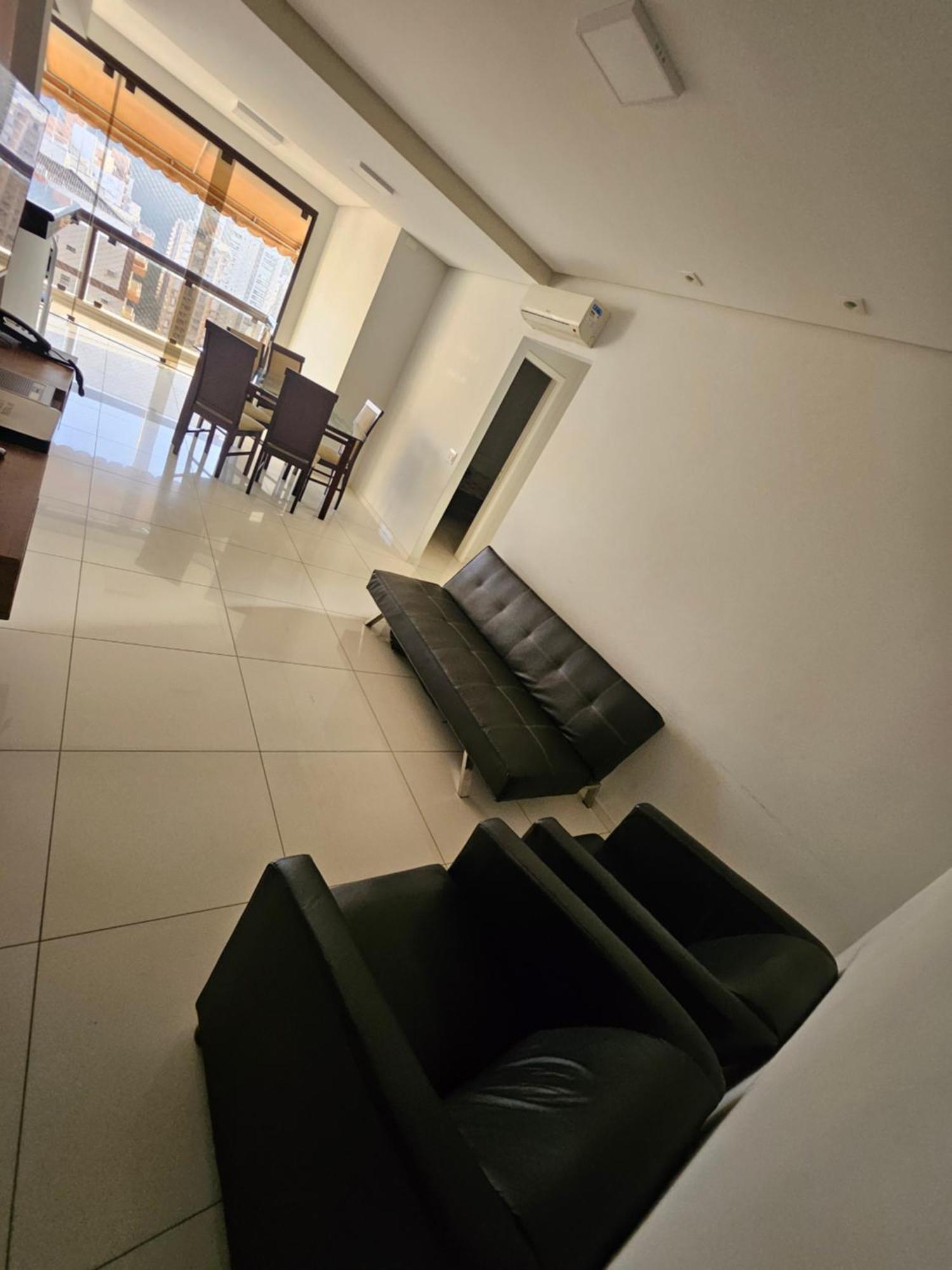 Pitangueiras 1 , 2 Dormitorios, Piscina, 100 M Praia, Duas Vagas De Garagem E Wi-Fi Гуаружа Екстериор снимка